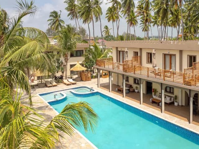 Blackstone Beach Resort