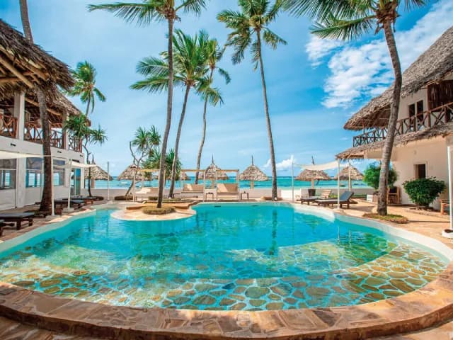 Dream's Bay Beach Hotel