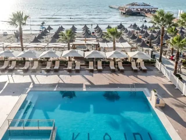 Klajdi Resort