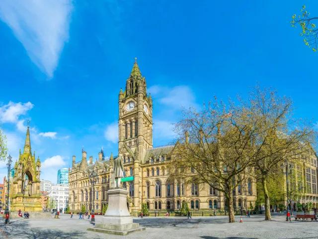 Manchester a Liverpool - letecké víkendy