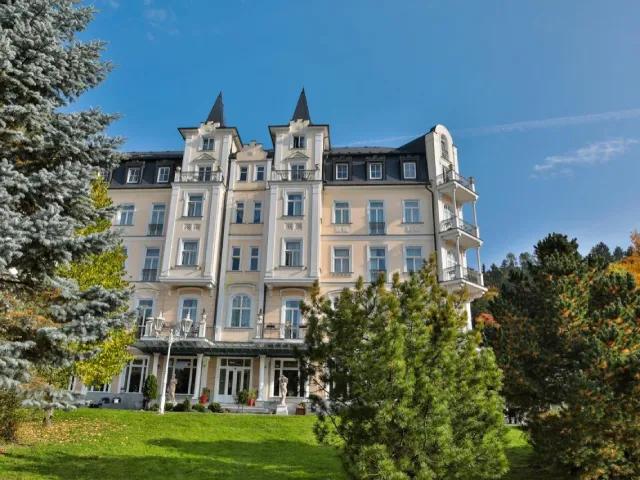 Sun Palace Spa & Wellness