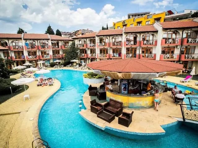 Sunrise Complex