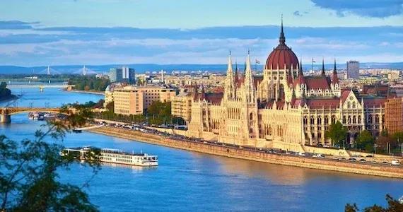 Proč jet na dovolenou do Budapeště