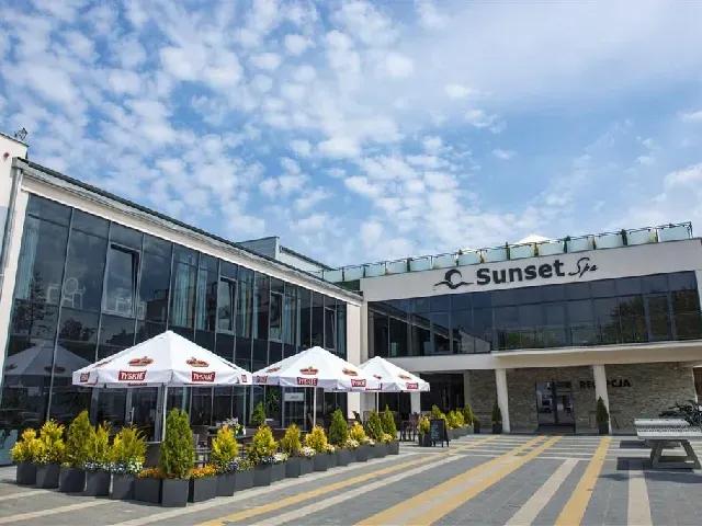 SUNSET SPA - Rewal