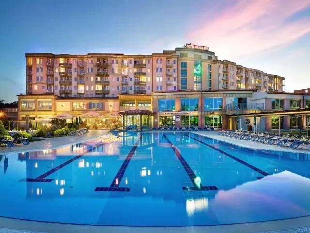 WELLNESS HOTEL KAROS SPA