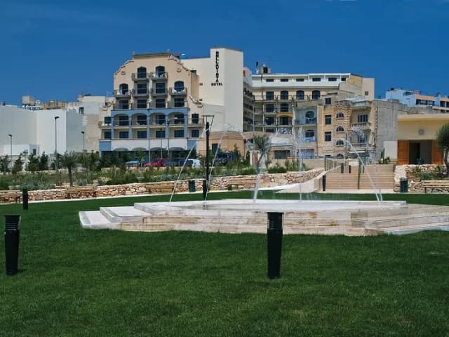 Bella Vista