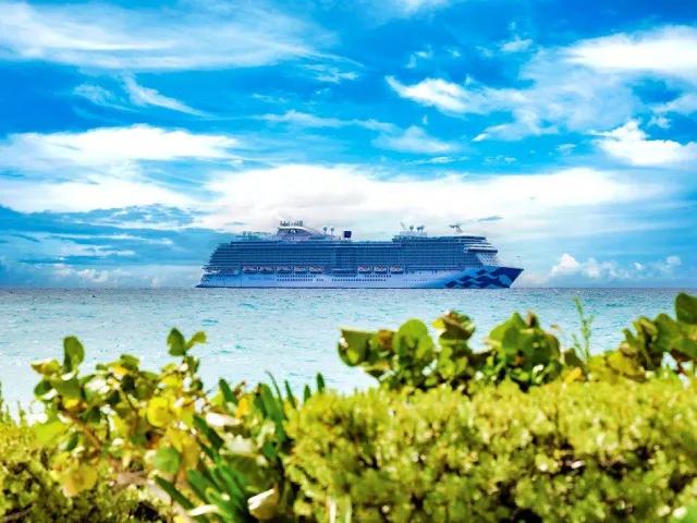 Středozemní a Egejské moře s česky mluvícím delegátem